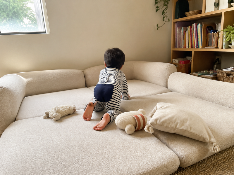 Sofa Fold extendido con los hijos de Renata jugando
